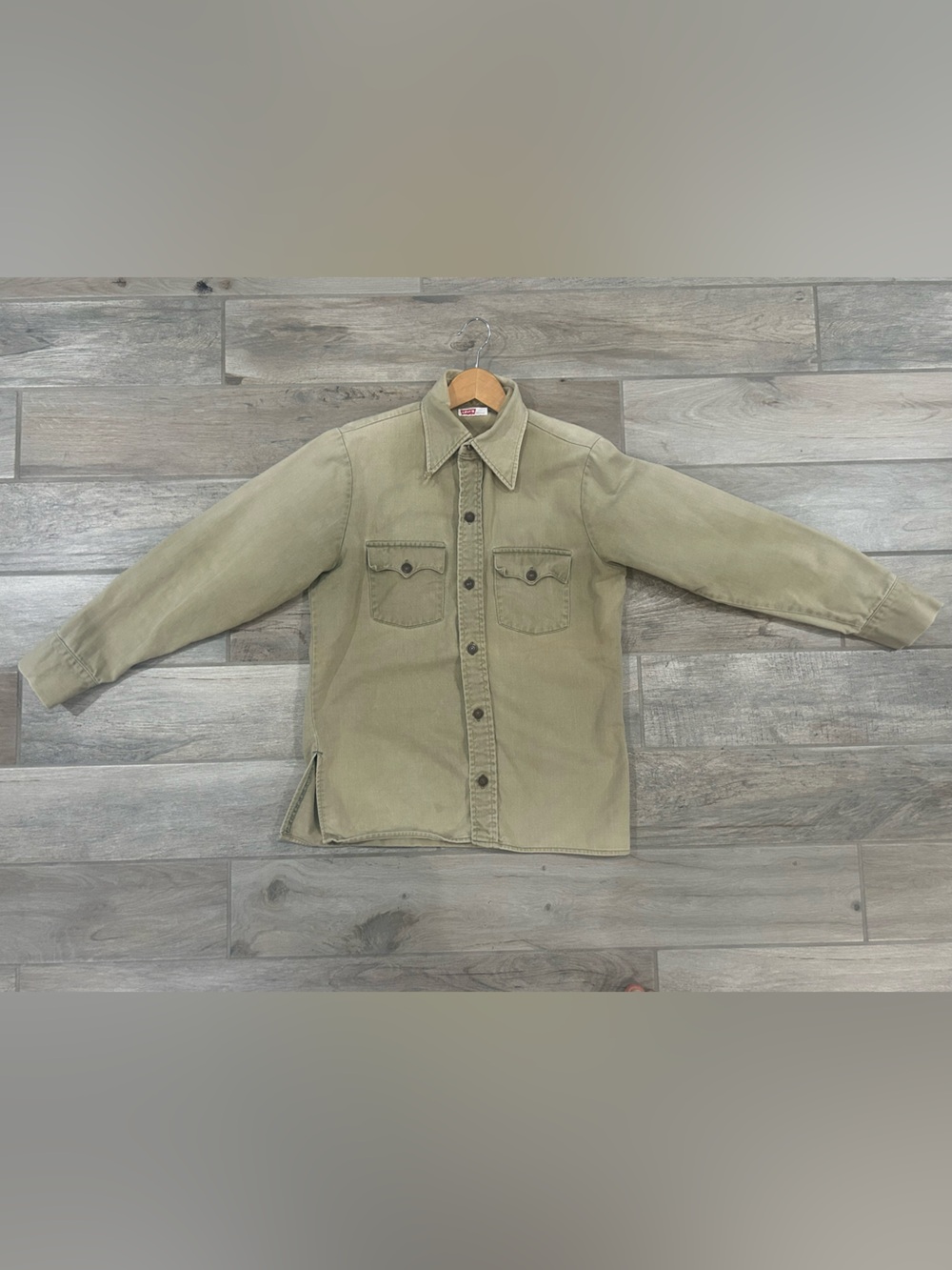 Vintage Y2K Leviโs Tan Khaki Field Jacket โ Menโs Medium**